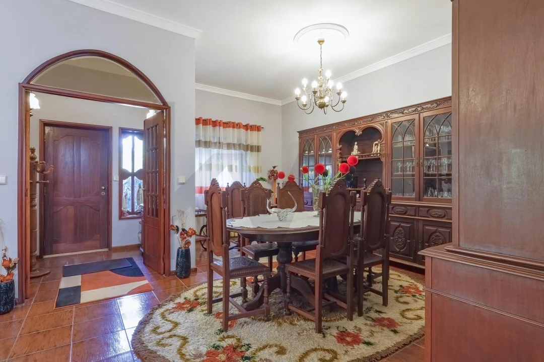 Moradia T4 para Venda em Foz do Sousa e Covelo Foto 9