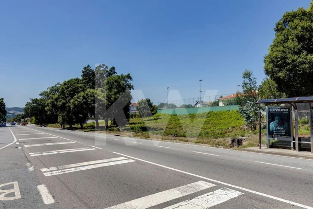 Terreno para Venda em Avintes Foto 4