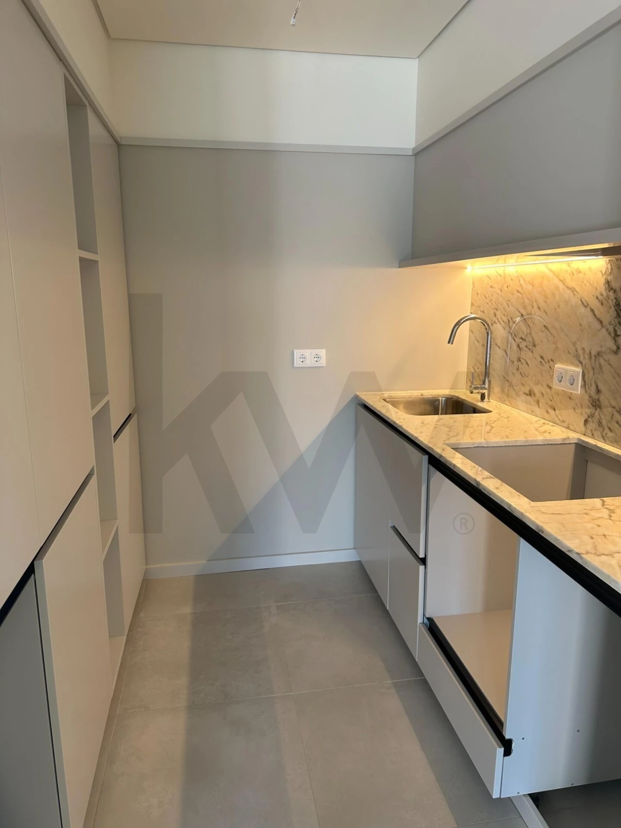 Apartamento T1 para Venda em Cedofeita, Santo Ildefonso, Sé, Miragaia, São Nicolau e Vitória Foto 5