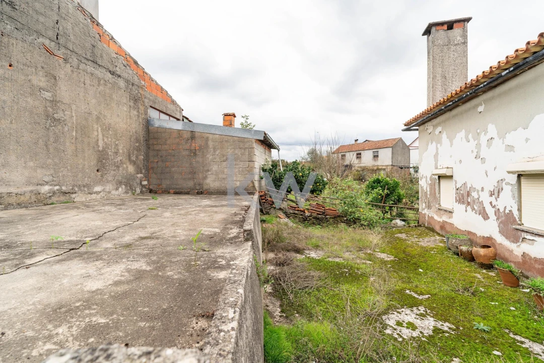 Quinta T2 para Venda em Oliveira do Mondego e Travanca do Mondego Foto 4