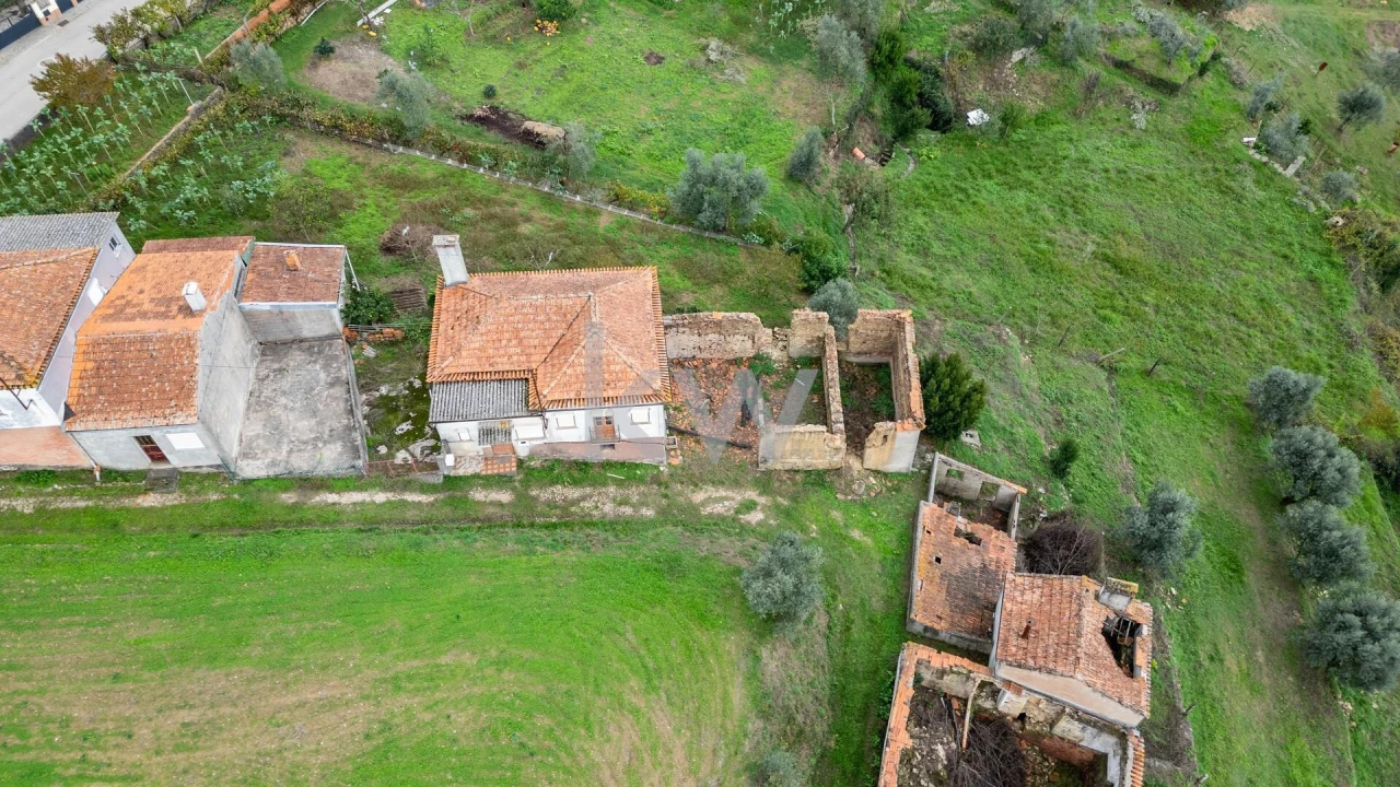 Quinta T2 para Venda em Oliveira do Mondego e Travanca do Mondego Foto 31