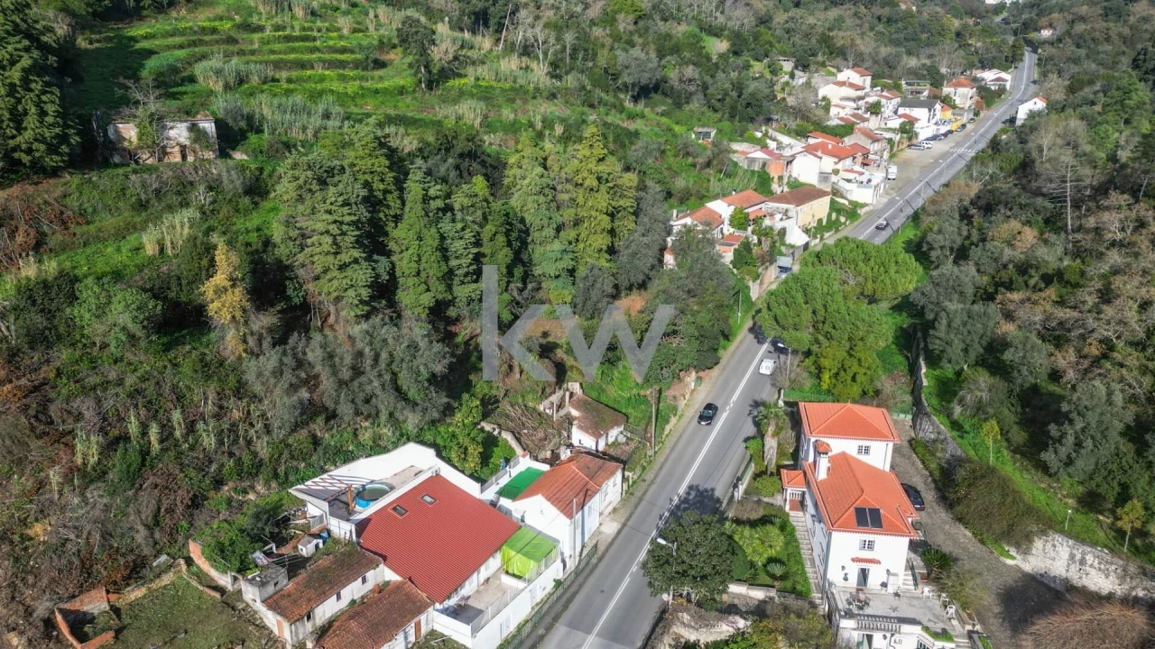 Moradia T3 para Venda em Sé Nova, Santa Cruz, Almedina e São Bartolomeu Foto 9