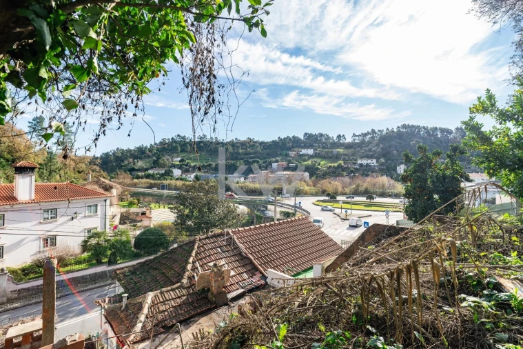 Moradia T3 para Venda em Sé Nova, Santa Cruz, Almedina e São Bartolomeu Foto 15