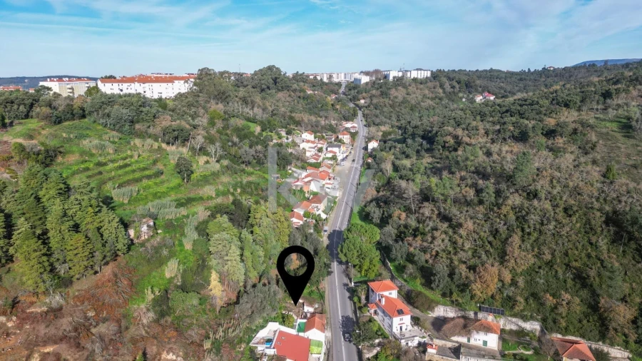 Moradia T3 para Venda em Sé Nova, Santa Cruz, Almedina e São Bartolomeu Foto 7