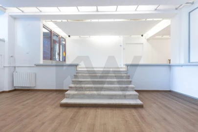 Loja para Arrendamento em Avenidas Novas