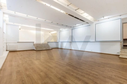 Loja para Arrendamento em Avenidas Novas