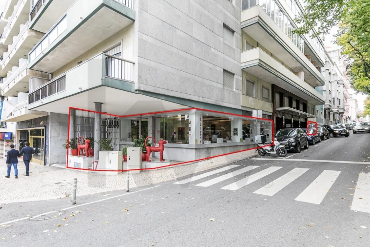 Loja para Arrendamento em Avenidas Novas Foto 29