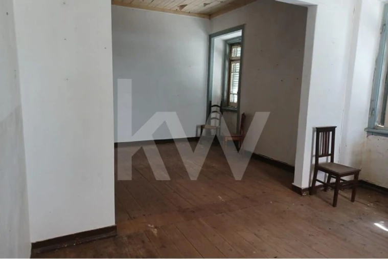 Quinta T4 para Venda em Carvoeira e Carmões Foto 9