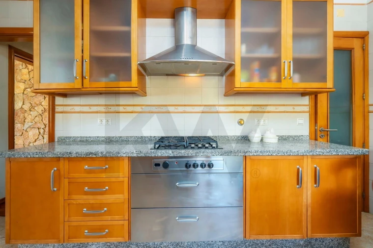 Moradia T4 para Venda em Santa Catarina da Fonte do Bispo Foto 34