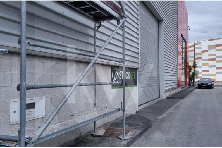 Armazém para Arrendamento em Esgueira Foto 3