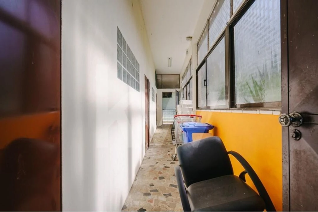 Moradia T6 para Venda em Milheiros de Poiares Foto 28