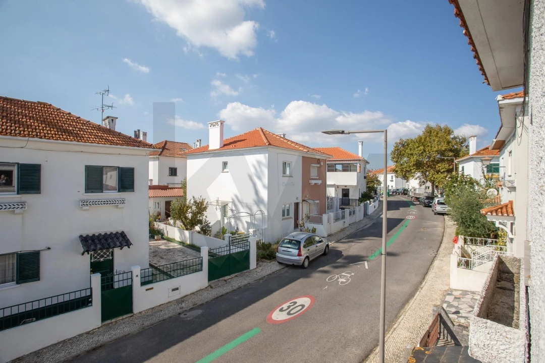 Moradia T3 para Venda em Beato Foto 32