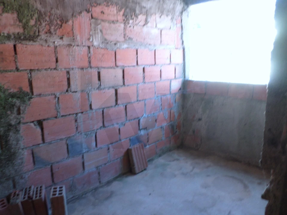 Moradia T3 para Venda em Sazes do Lorvão Foto 18