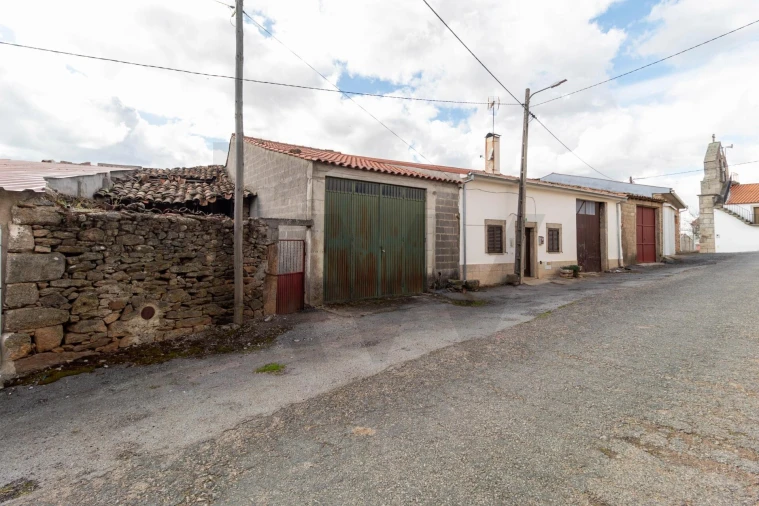 Garagem para Venda em To Foto 5