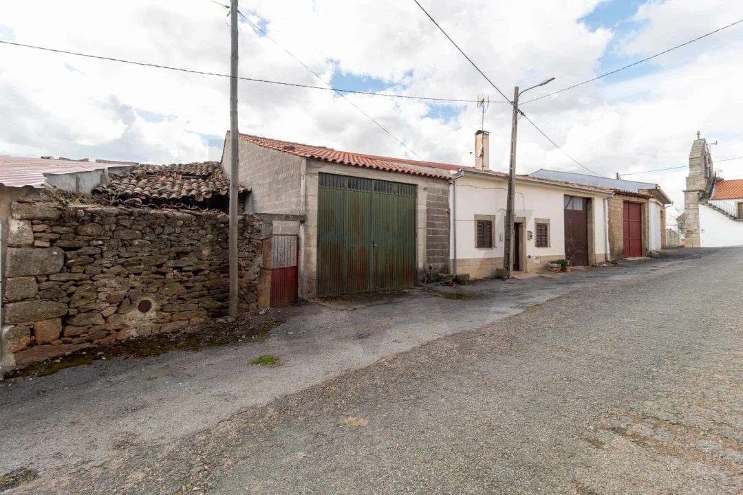 Garagem para Venda em To Foto 5