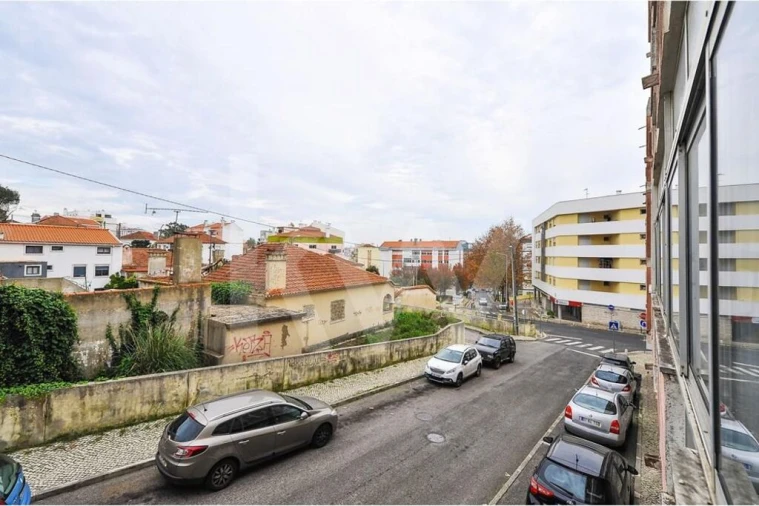 Garagem para Venda em Cacém e São Marcos Foto 7