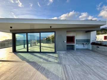 Apartamento T4 para Venda em São Martinho