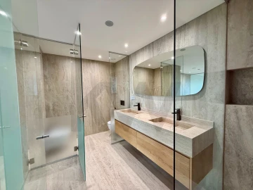 Apartamento T4 para Venda em São Martinho