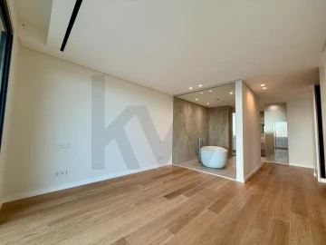 Apartamento T4 para Venda em São Martinho