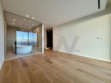 Apartamento T4 para Venda em São Martinho