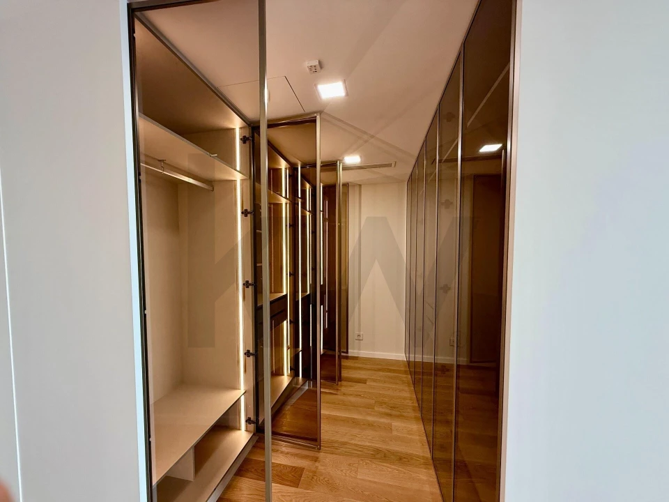 Apartamento T4 para Venda em São Martinho Foto 29