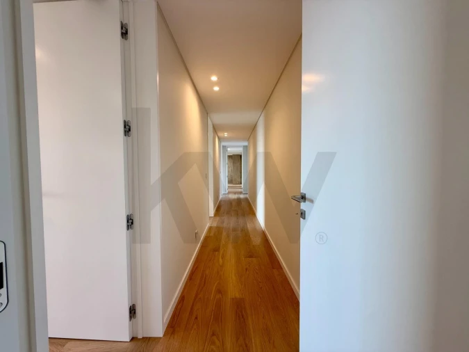 Apartamento T4 para Venda em São Martinho Foto 10