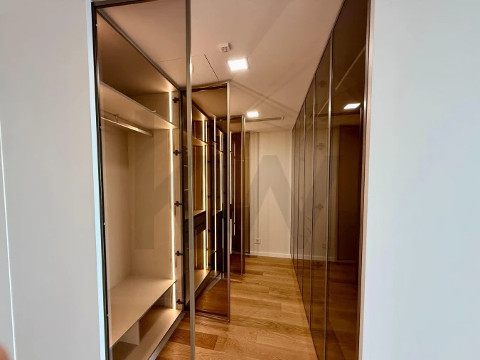 Apartamento T4 para Venda em São Martinho Foto 29