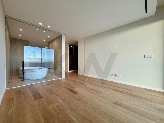Apartamento T4 para Venda em São Martinho Foto 27