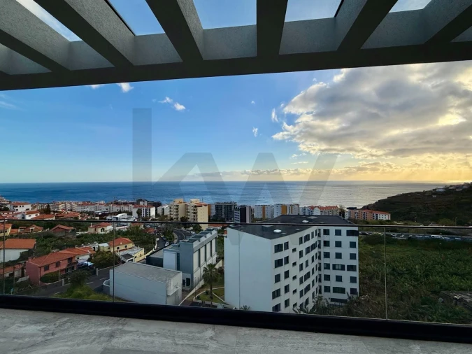 Apartamento T4 para Venda em São Martinho Foto 8
