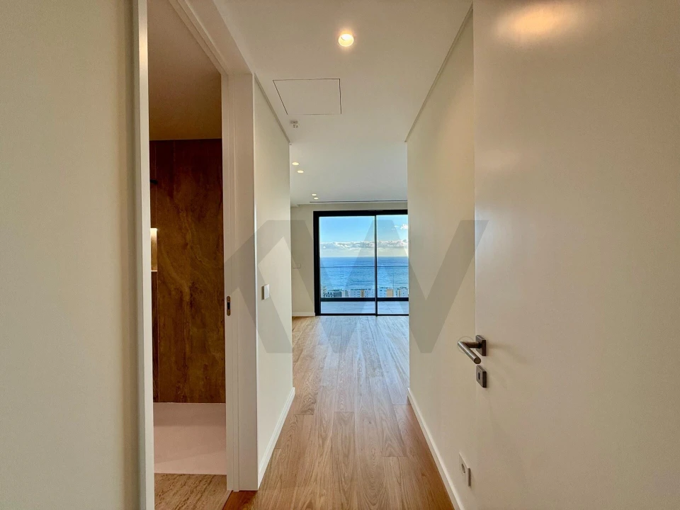 Apartamento T4 para Venda em São Martinho Foto 17