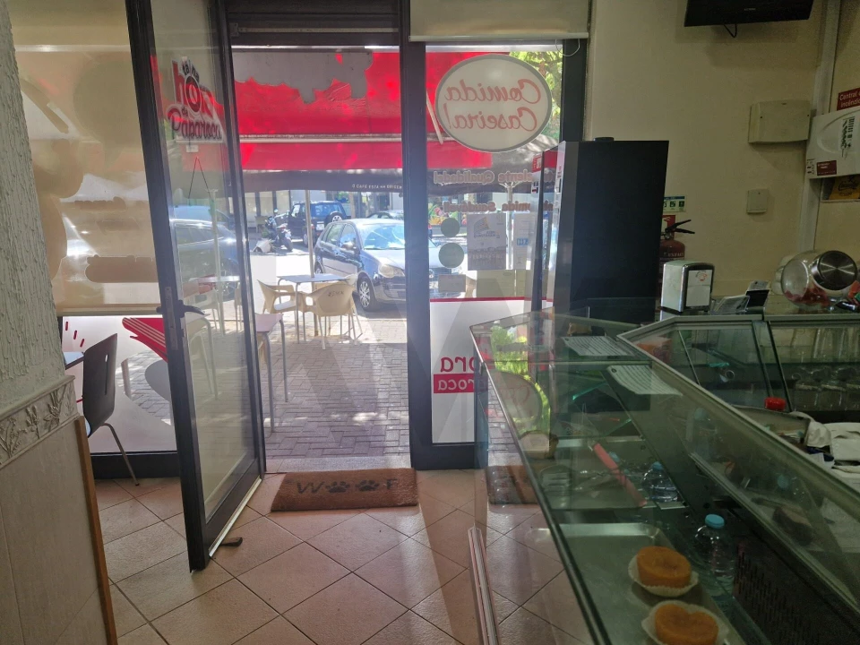 Negócio para Venda em Alhos Vedros Foto 4