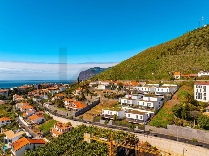 Moradia T3 para Venda em São Martinho Foto 72