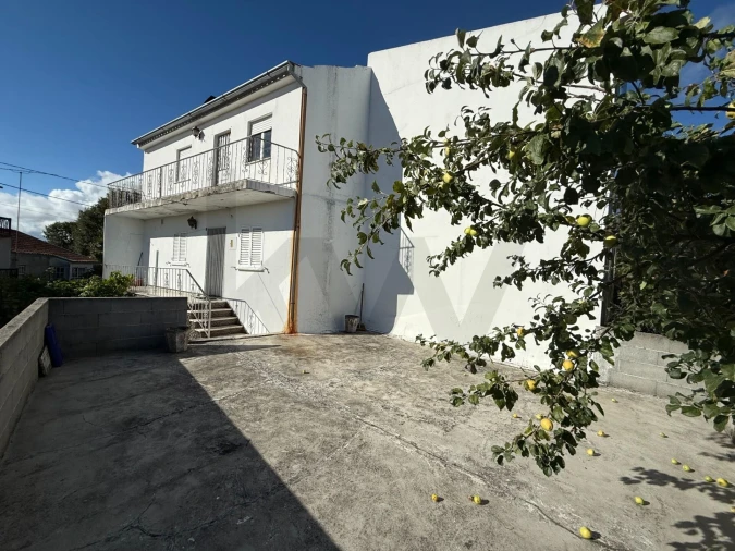 Moradia T6 para Venda em Casal de Cinza Foto 2