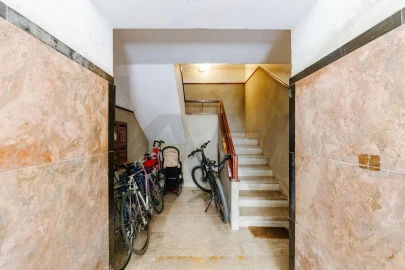 Apartamento T3 para Venda em São Vicente