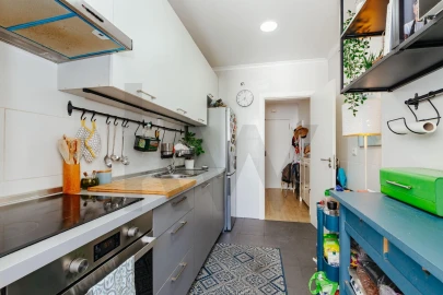 Apartamento T3 para Venda em São Vicente