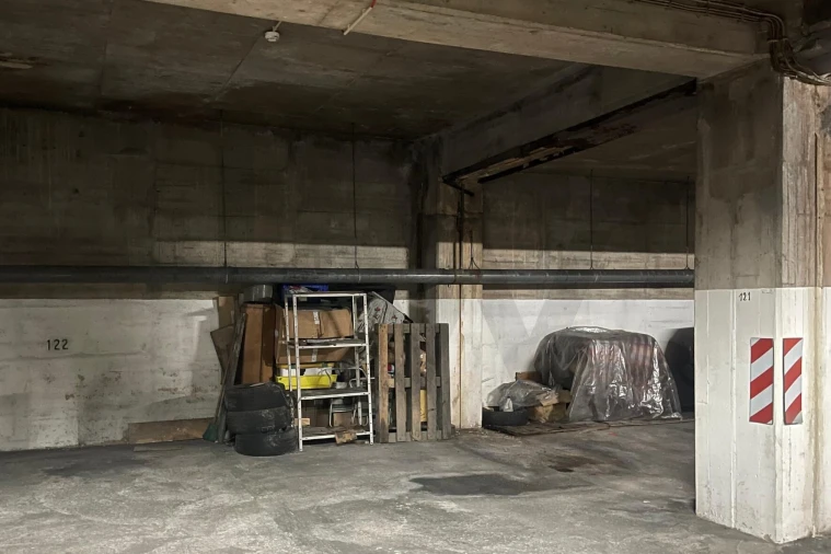 Negócio para Venda em Algés, Linda-A-Velha e Cruz Quebrada-Dafundo Foto 4