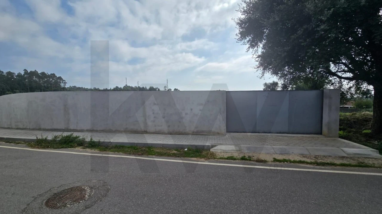 Terreno para Venda em São João de Ver Foto 2
