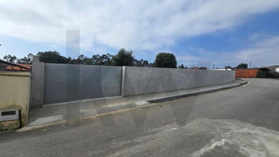 Terreno para Venda em São João de Ver Foto 1