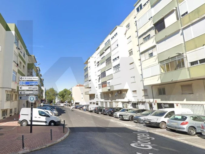 Loja para Venda em Alfragide Foto 12