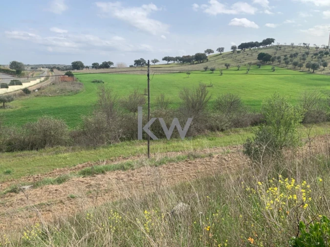 Terreno para Venda em Odivelas Foto 1