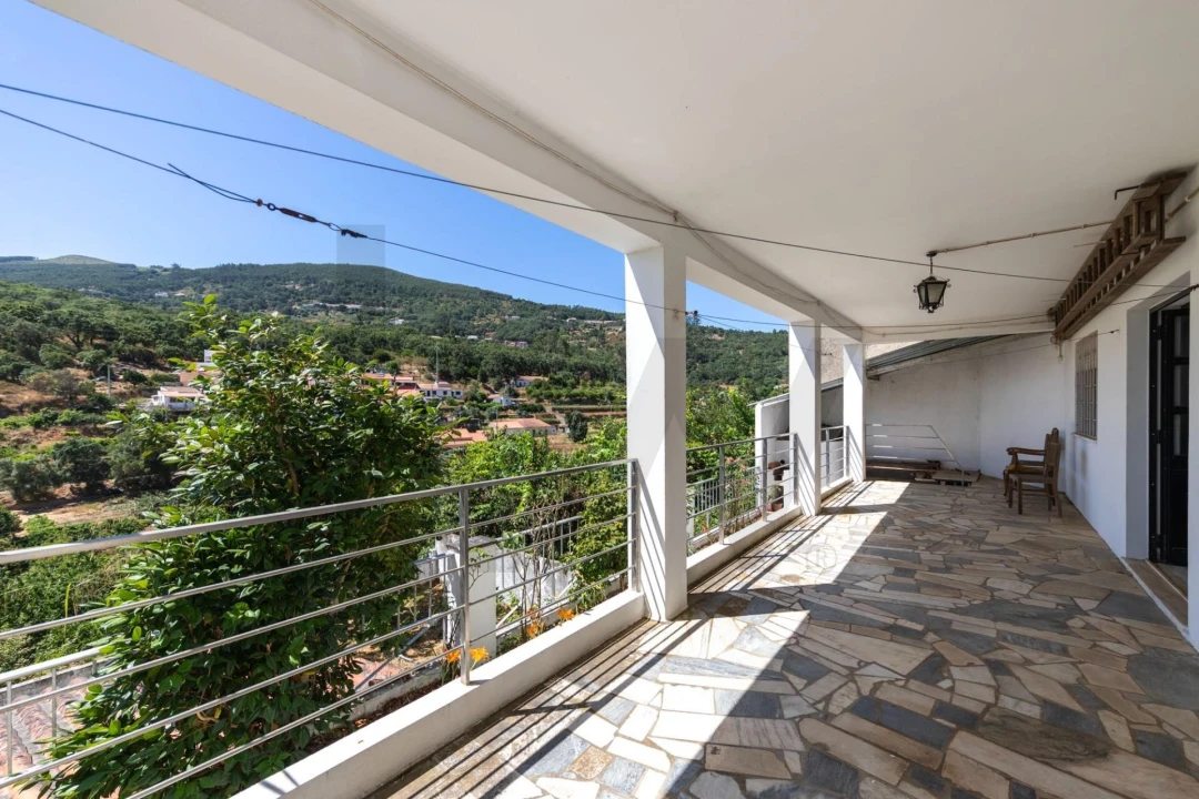 Moradia T3 para Venda em Monchique Foto 24
