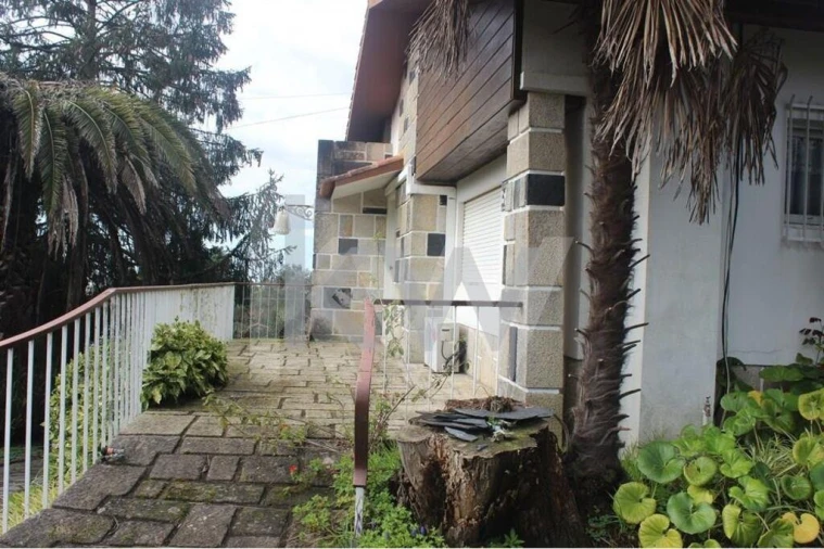 Moradia T6 para Venda em O. Azeméis, Riba-Ul, Ul, Macinhata Seixa, Madail Foto 22