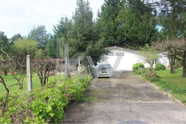 Moradia T6 para Venda em O. Azeméis, Riba-Ul, Ul, Macinhata Seixa, Madail Foto 9