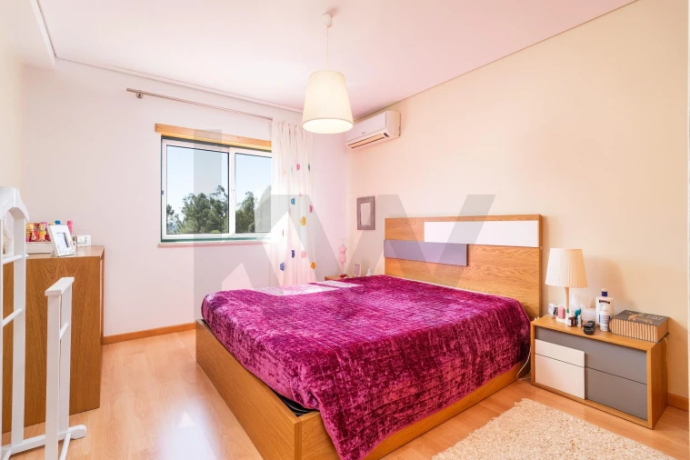 Moradia T5 para Venda em Sé Nova, Santa Cruz, Almedina e São Bartolomeu Foto 10