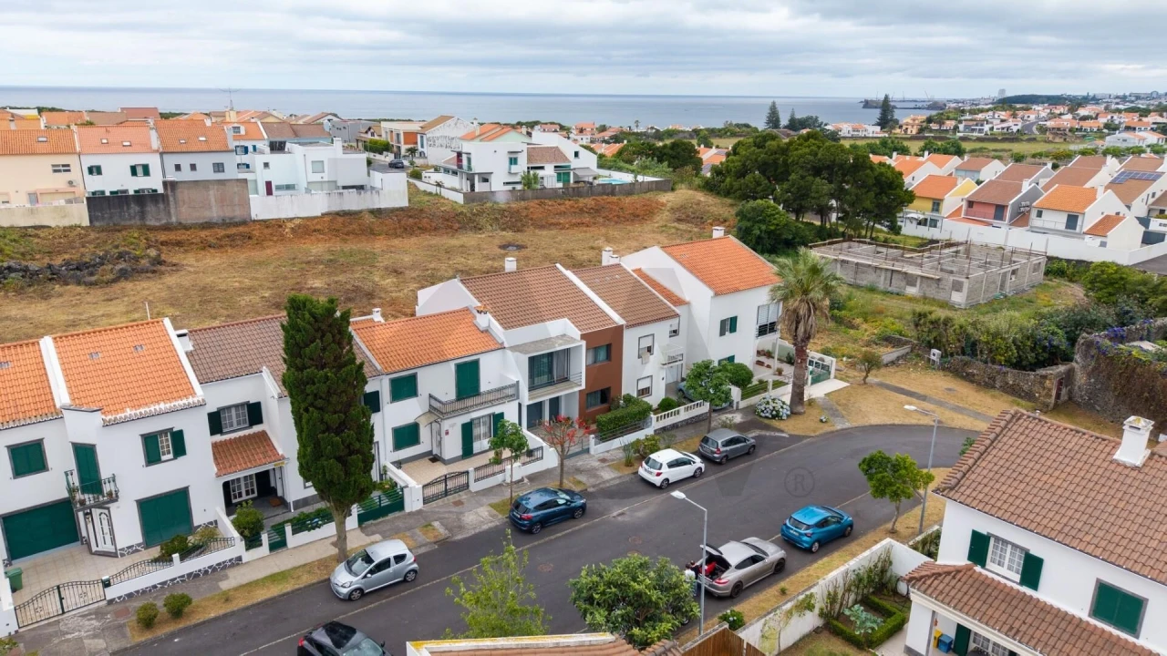 Moradia T3 para Venda em Rosto do Cão (Livramento) Foto 39