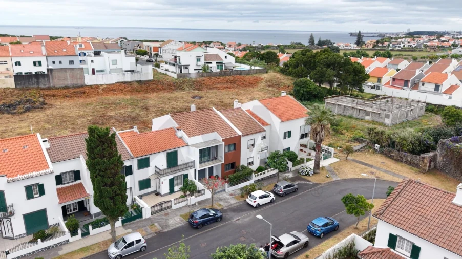 Moradia T3 para Venda em Rosto do Cão (Livramento) Foto 43