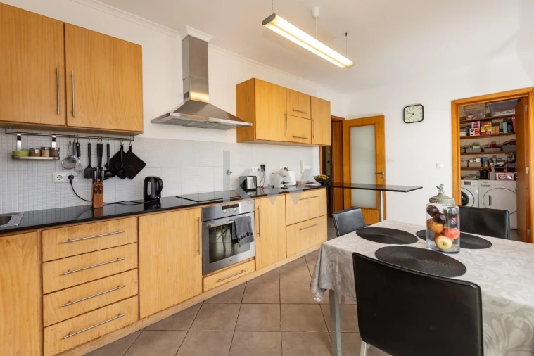 Moradia T3 para Venda em Rosto do Cão (Livramento) Foto 9