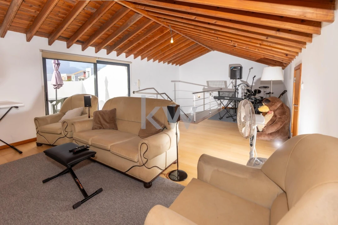 Moradia T3 para Venda em Rosto do Cão (Livramento) Foto 29