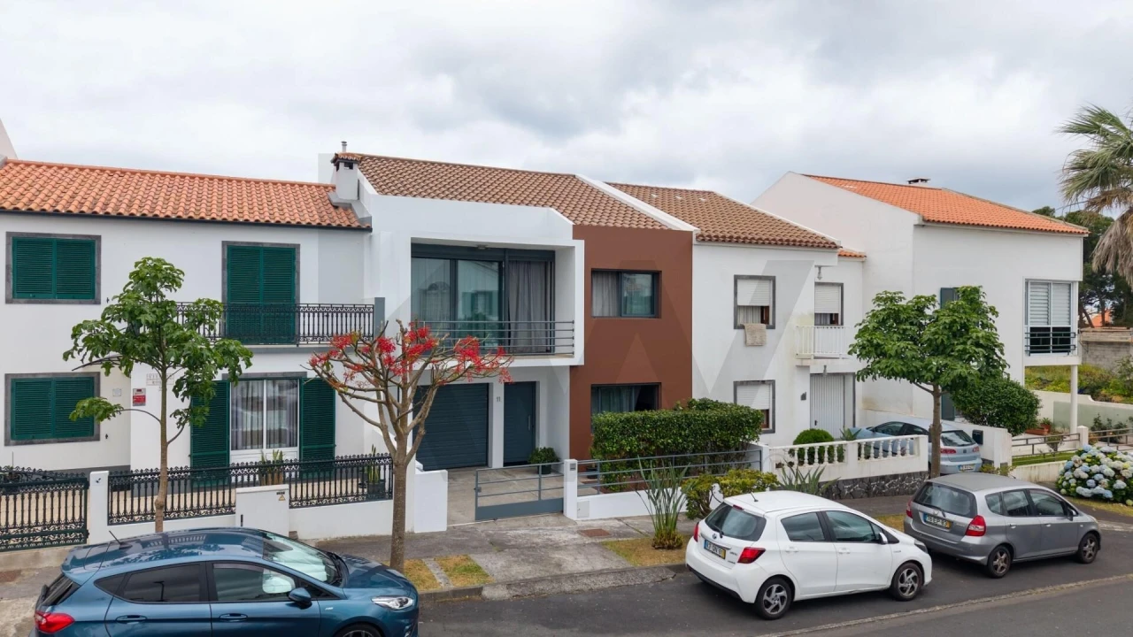 Moradia T3 para Venda em Rosto do Cão (Livramento) Foto 40