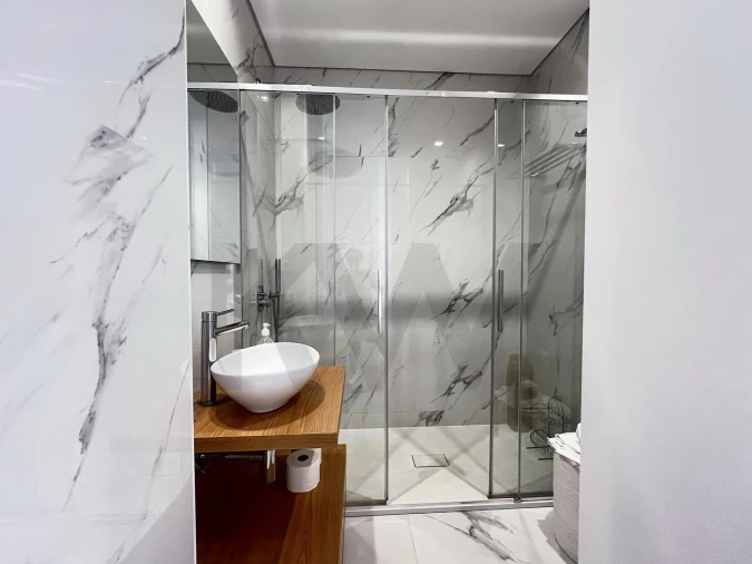 Apartamento T2 para Venda em Olhão Foto 17